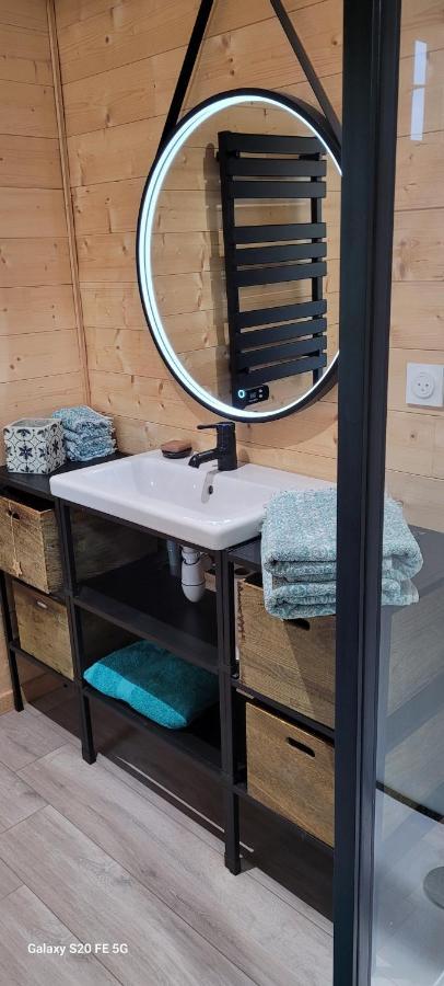 Tiny House Sud Du Lot Βίλα Le Montat Εξωτερικό φωτογραφία