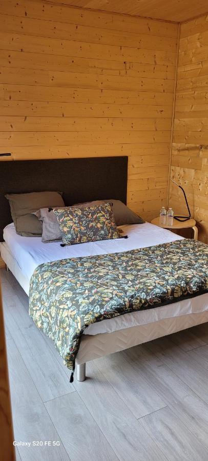Tiny House Sud Du Lot Βίλα Le Montat Εξωτερικό φωτογραφία